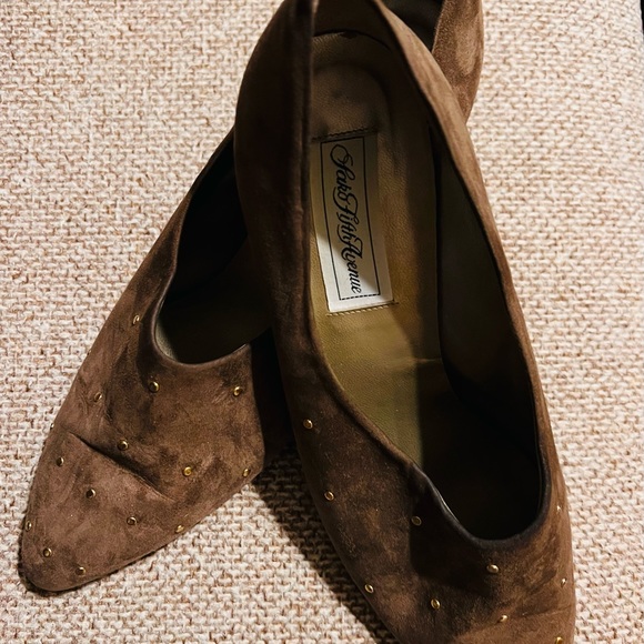 Saks Fifth Avenue Suede Low Heel Shoes - Picture 4 of 10